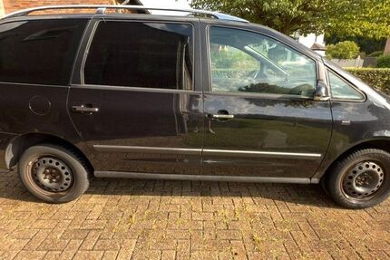 VW Sharan 319.000 km 3.100 € Dinslaken 46535