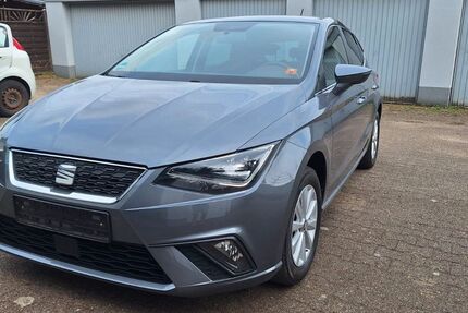 Seat Ibiza 74.218 km 9.300 &euro; Oberhausen 46117