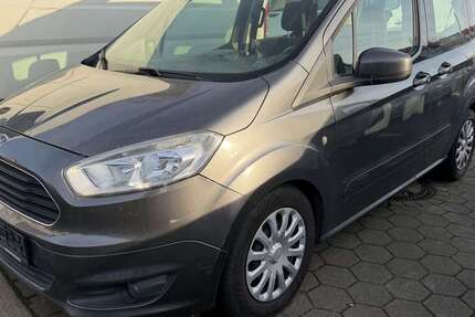 Ford Tourneo Courier 184.000 km 2.000 &euro; Essen 45356