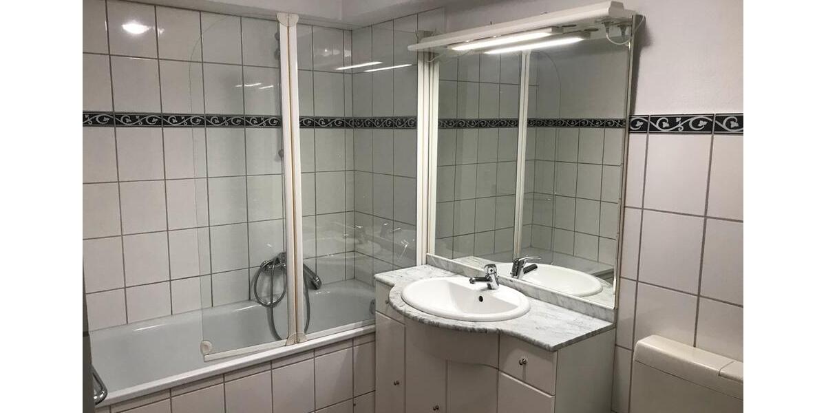 Erdgeschoßwohnung Essen Stadtbezirk VIII - 2 Zimmer, 52 m&sup2;, 590&euro; | Angebot:26289249