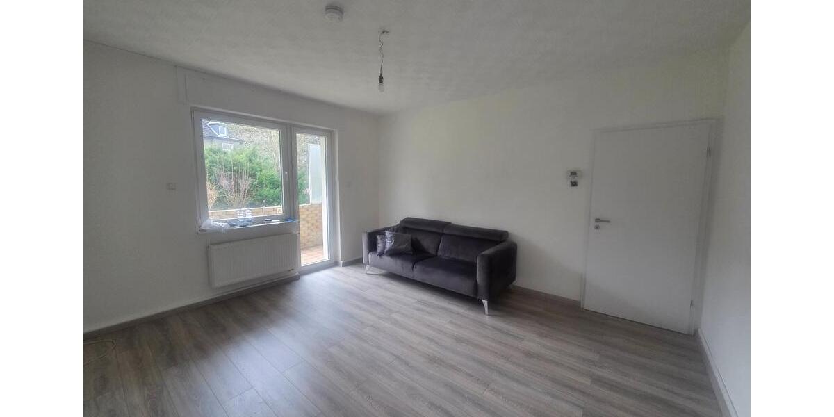 frisch renovierte Wohnung Bochum-Riemke, WG geeignet inkl. Küche 2 zimmer