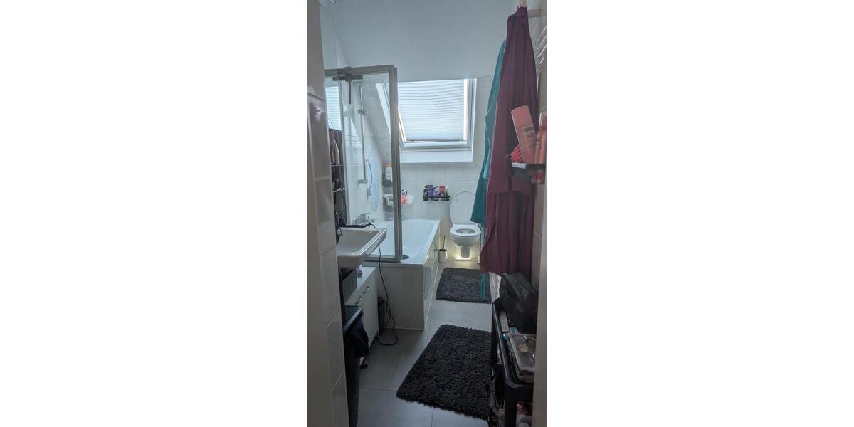 Etagenwohnung Herne - 4 Zimmer, 98 m&sup2;, 830&euro; | Angebot:26063536