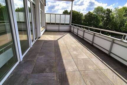 Wohnung Gelsenkirchen Beckhausen - 4 Zimmer, 149 m&sup2;, 1.000&euro; | Angebot:26804928
