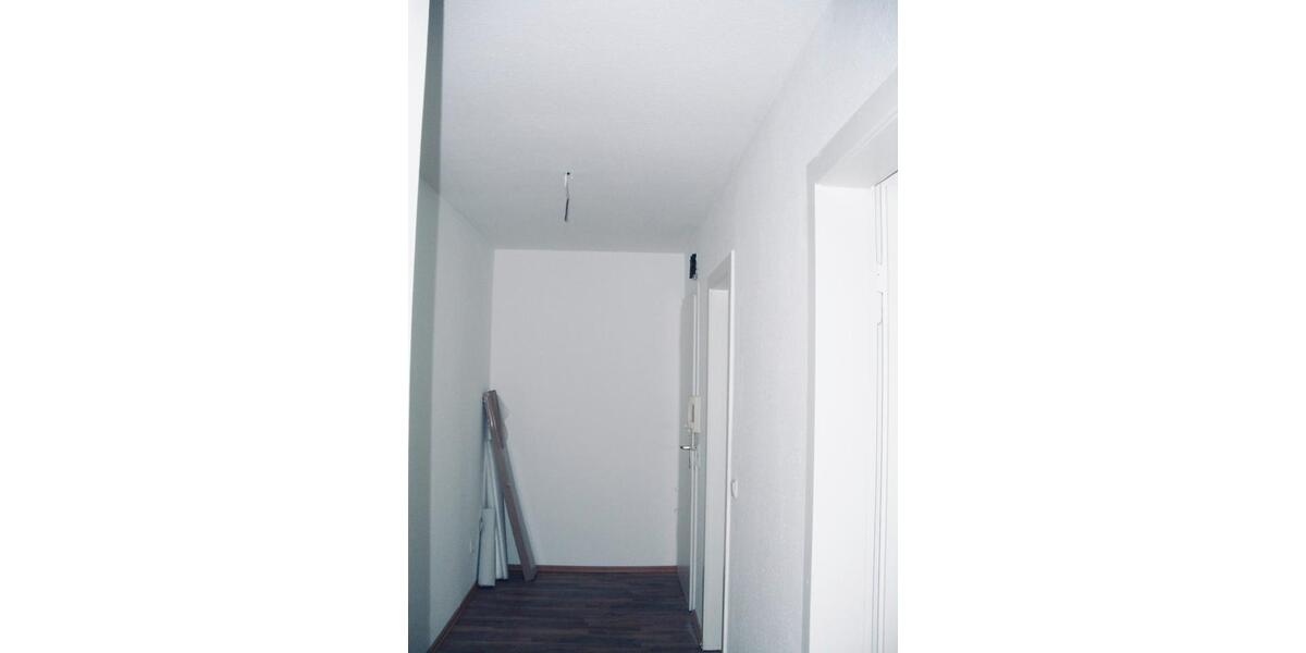 Dachgeschoßwohnung Essen Stadtbezirk V - 2.5 Zimmer, 54 m&sup2;, 375&euro; | Angebot:27623444
