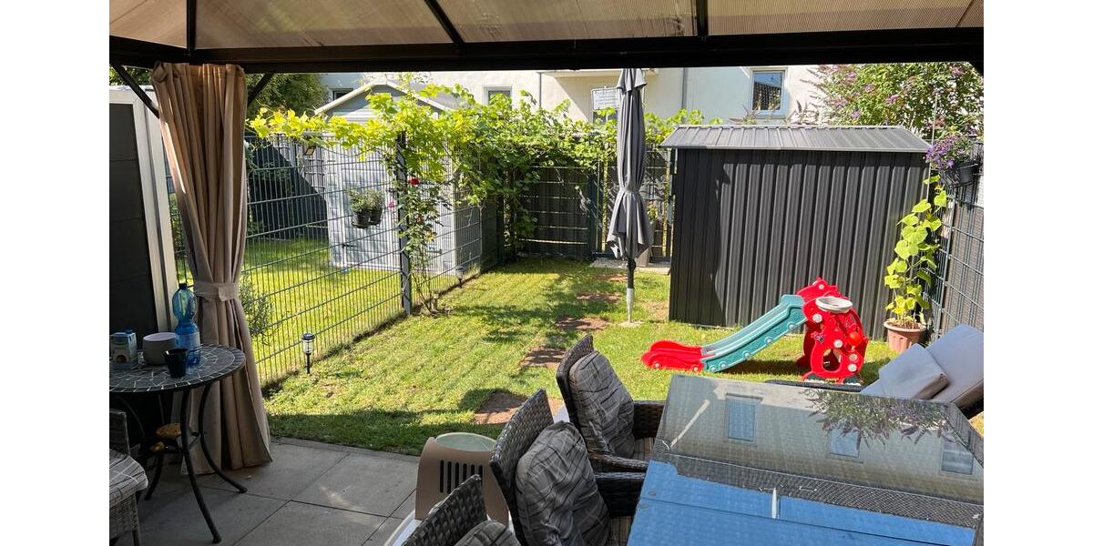 Reihenhaus Essen Stadtbezirk VI - 5.5 Zimmer, 120 m&sup2;, 389.000&euro; | Angebot:27159892