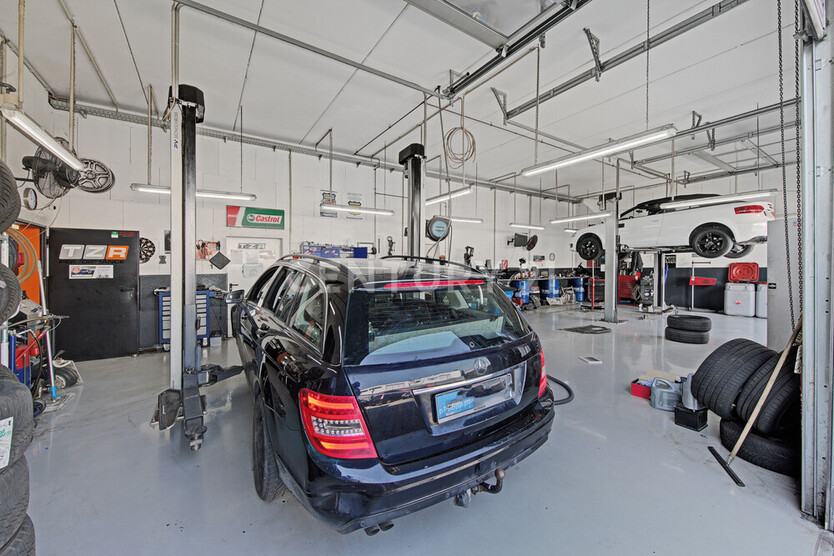 Arbeiten und exklusives Wohnen an einem Ort! 4 zimmer