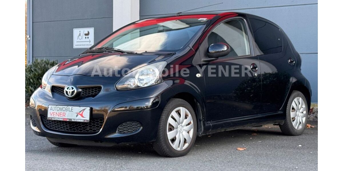Toyota Aygo (X) 123.000 km 3.999 € Mülheim an der Ruhr 45475