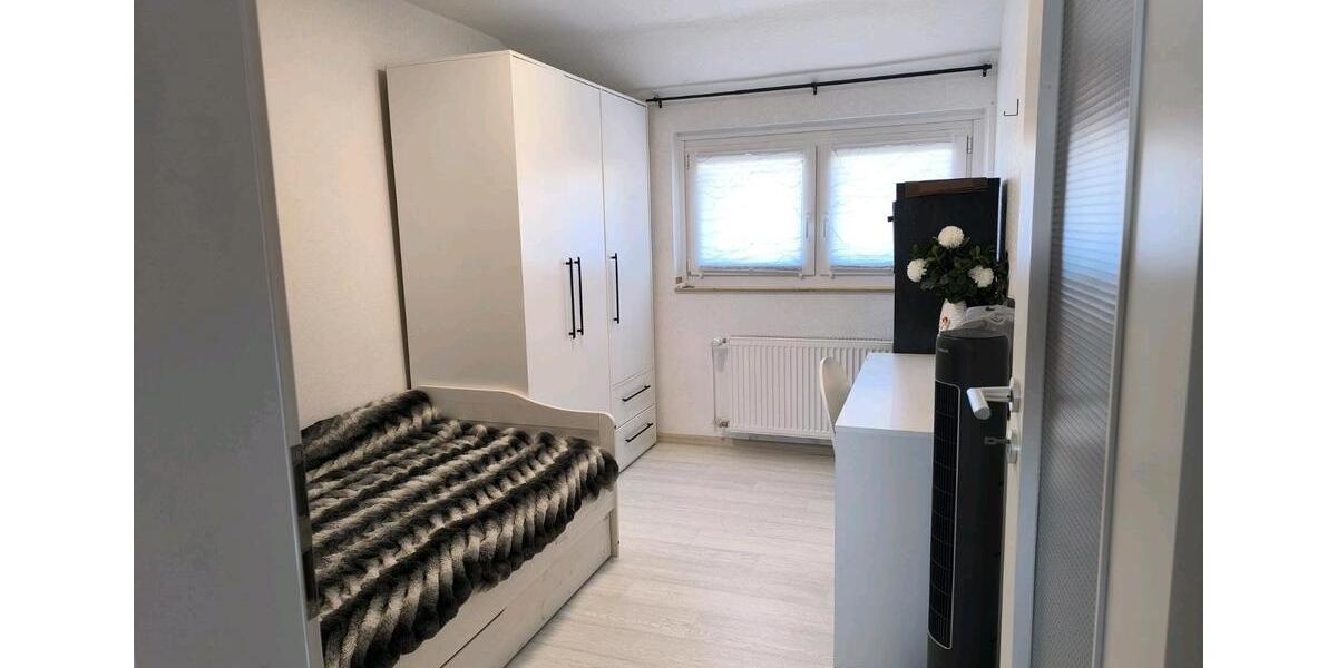 Dachgeschoßwohnung Dinslaken Lohberg - 2 Zimmer, 41 m&sup2;, 416&euro; | Angebot:26305477