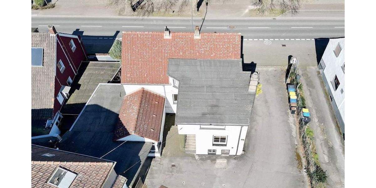 Etagenwohnung Recklinghausen Süd - 6 Zimmer, 220 m&sup2;, 299.900&euro; | Angebot:25373879