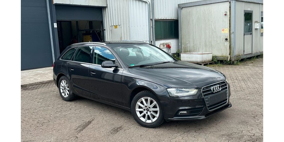 Audi A4 271.325 km 4.900 &euro; Wesel 46485