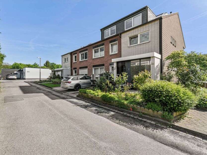 Haus zum Kaufen in Essen 589.000 € 227.31 m²