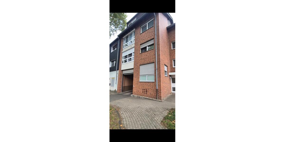 Dachgeschoßwohnung Bochum Bochum-Mitte - 2.5 Zimmer, 66 m&sup2;, 550&euro; | Angebot:27594011