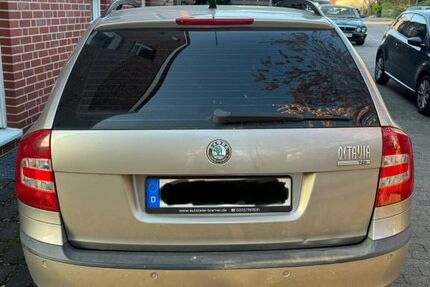 Skoda Octavia 236.000 km 1.300 &euro; Oberhausen 46145