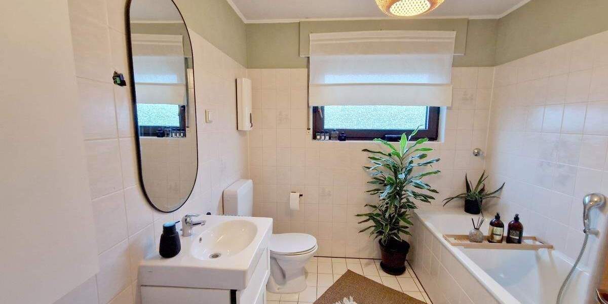 Etagenwohnung Bottrop Eigen - 2 Zimmer, 64 m&sup2;, 165.000&euro; | Angebot:25748236