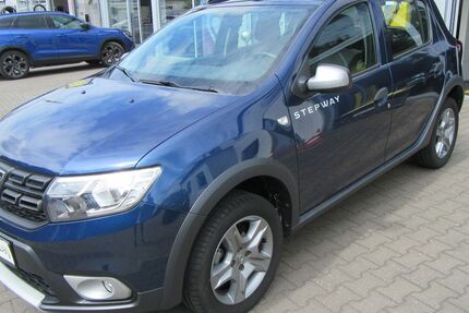 Dacia Sandero 78.050 km 9.980 € Bochum 44795