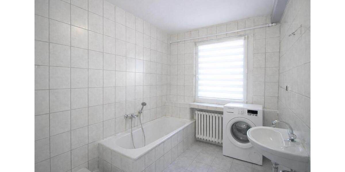 Etagenwohnung Oberhausen Alt-Oberhausen - 4 Zimmer, 103 m&sup2;, 1.300&euro; | Angebot:25320593