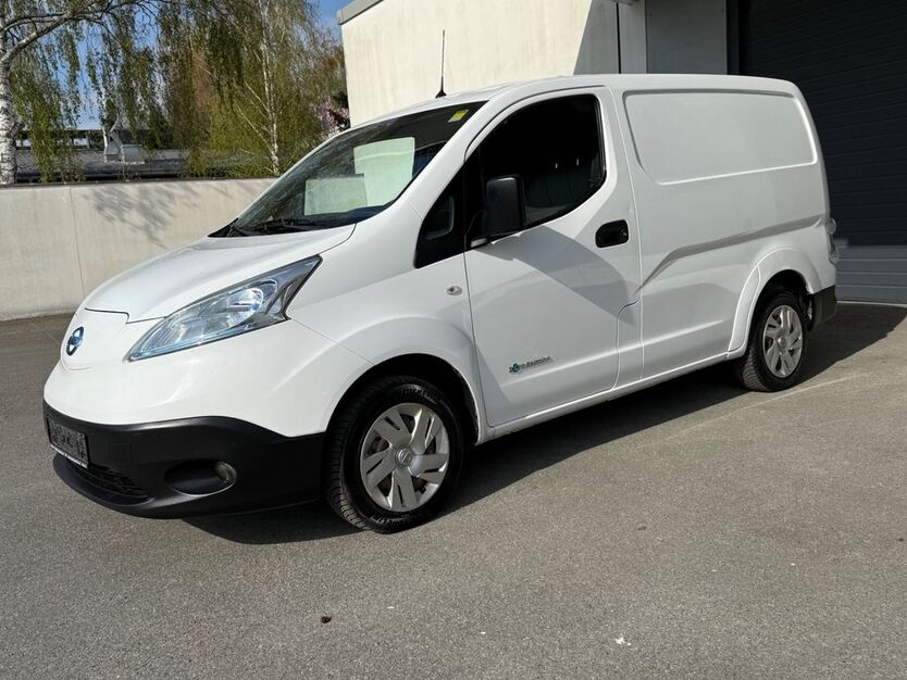 Nissan NV200 140.000 km 7.700 € Essen 45141