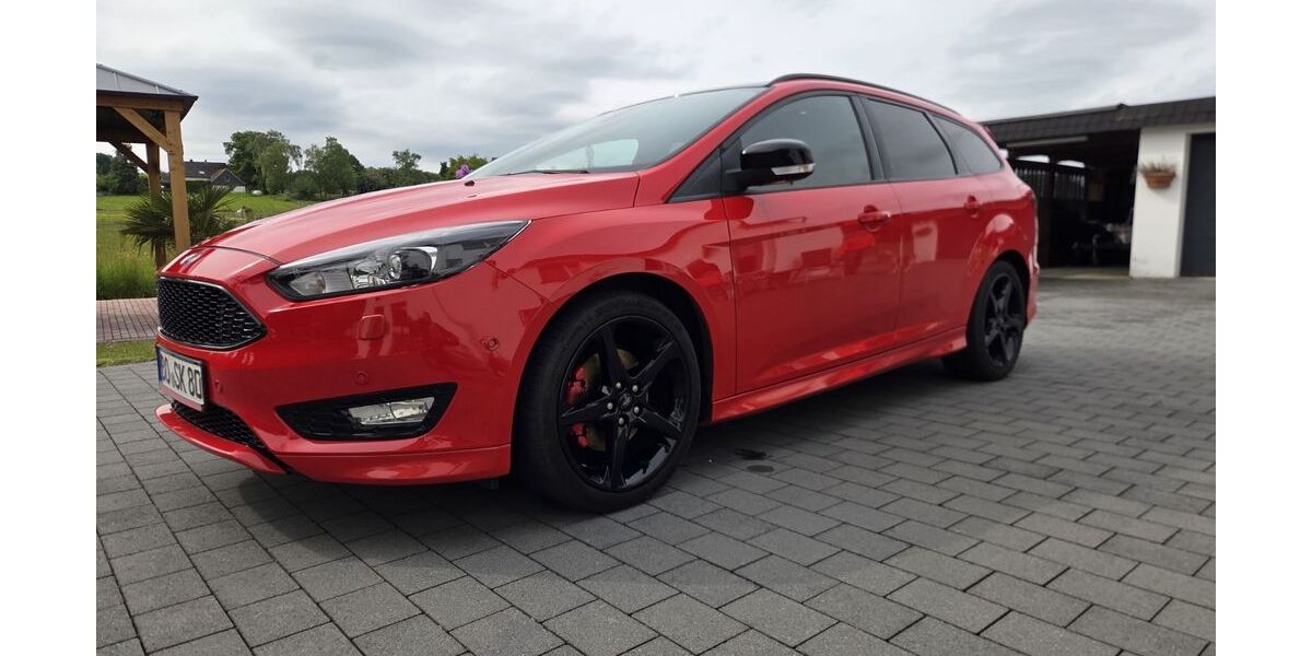Ford Focus 106.515 km 8.990 &euro; Bochum 44866