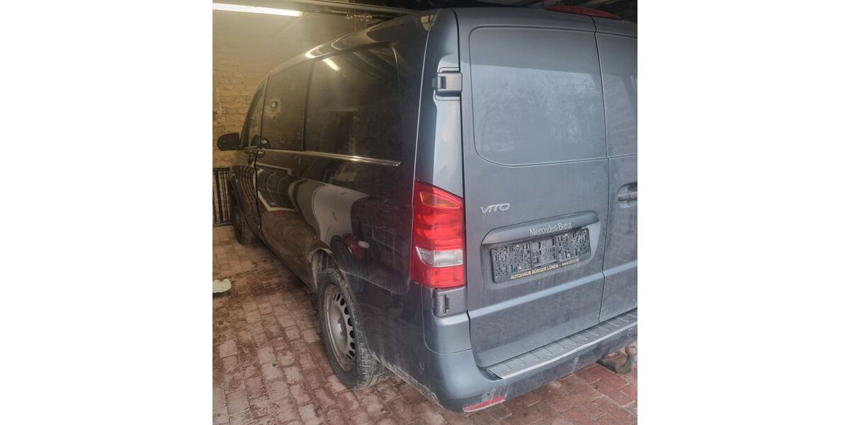 Mercedes-Benz Vito 223.124 km 22.000 &euro; Velbert 42555