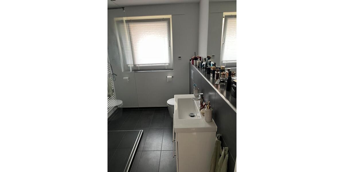 Etagenwohnung Neukirchen-Vluyn Vluyn - 2.5 Zimmer, 75 m&sup2;, 269.000&euro; | Angebot:25634501
