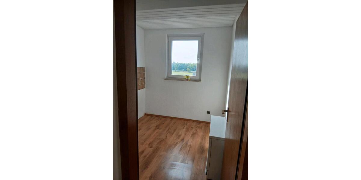 Dachgeschoßwohnung Gladbeck Alt-Rentfort - 3 Zimmer, 60 m&sup2;, 500&euro; | Angebot:27609211
