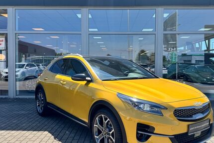 Kia XCeed 60.000 km 18.990 &euro; Dinslaken 46539