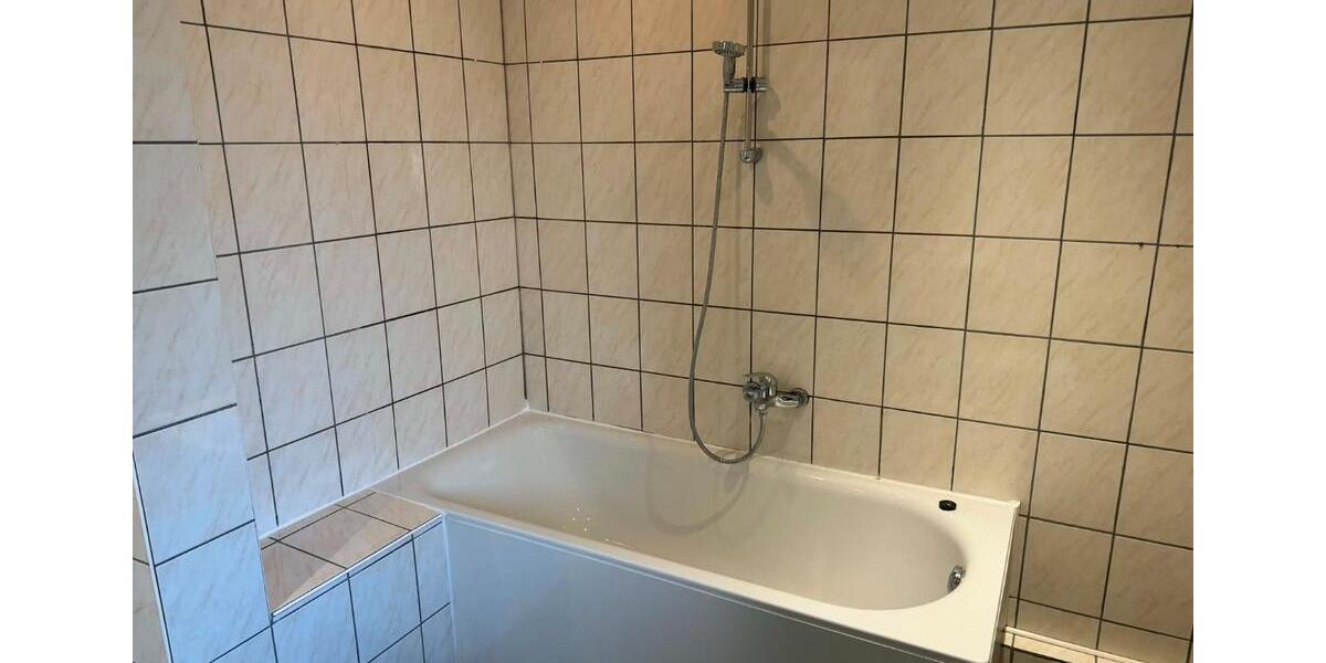 Erdgeschoßwohnung Bochum Bochum-Südwest - 4 Zimmer, 95 m&sup2;, 800&euro; | Angebot:26291745