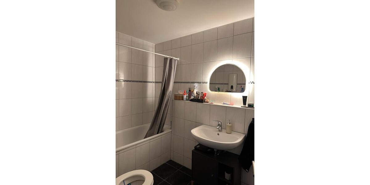 Etagenwohnung Duisburg Rheinhausen - 4 Zimmer, 102 m&sup2;, 305.000&euro; | Angebot:25170644