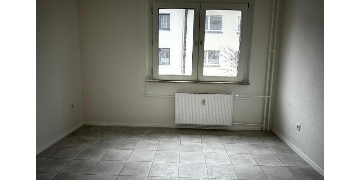 Etagenwohnung Essen Stadtbezirk VI - 3 Zimmer, 55 m&sup2;, 470&euro; | Angebot:26070911