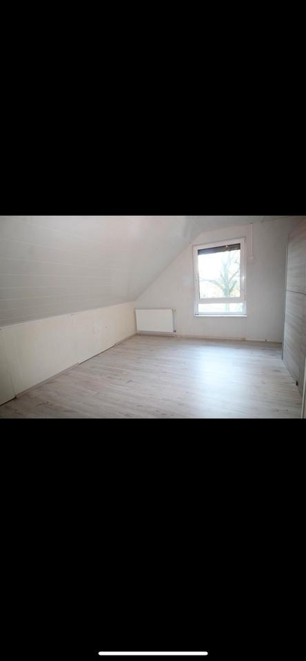 Rheienendhaus In Duisburg Alt-Homberg Bj-2004 zimmer