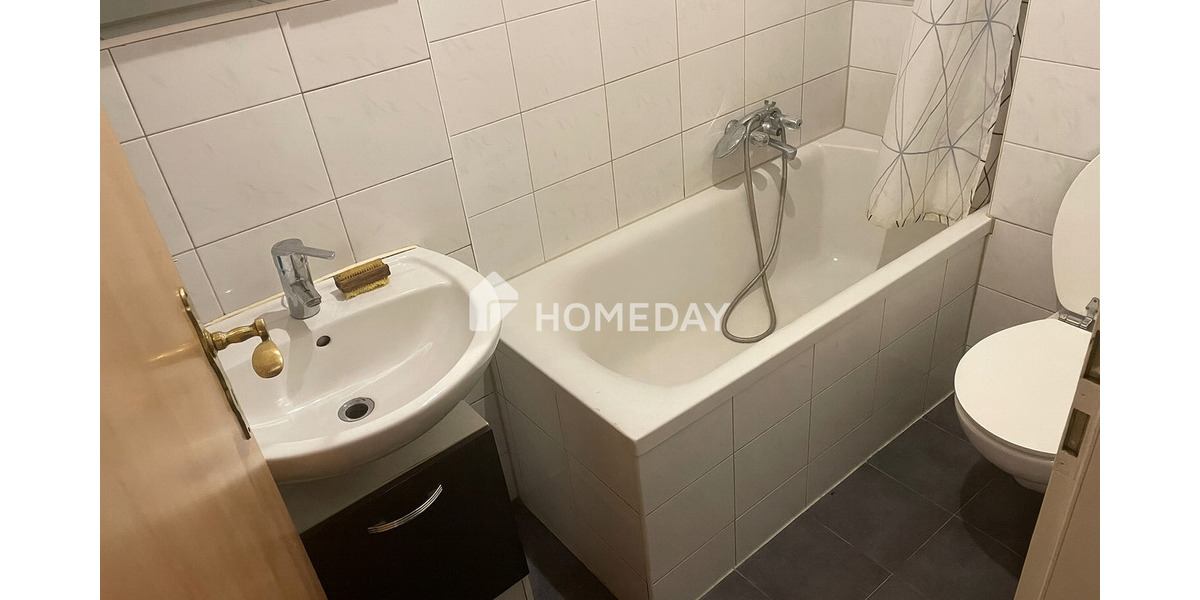 Etagenwohnung Oberhausen Schlad - 6 Zimmer, 127 m&sup2;, 180.000&euro; | Angebot:25566220