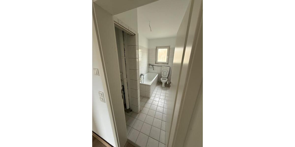 Etagenwohnung Bochum - 4 Zimmer, 73 m&sup2;, 730&euro; | Angebot:26254911