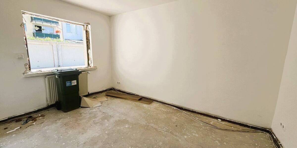 Etagenwohnung Mülheim an der Ruhr Styrum - 4 Zimmer, 164 m&sup2;, 180.000&euro; | Angebot:22135529