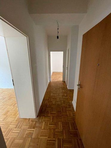 Erdgeschoßwohnung Essen Frillendorf - 2.5 Zimmer, 53 m&sup2;, 566&euro; | Angebot:26355248