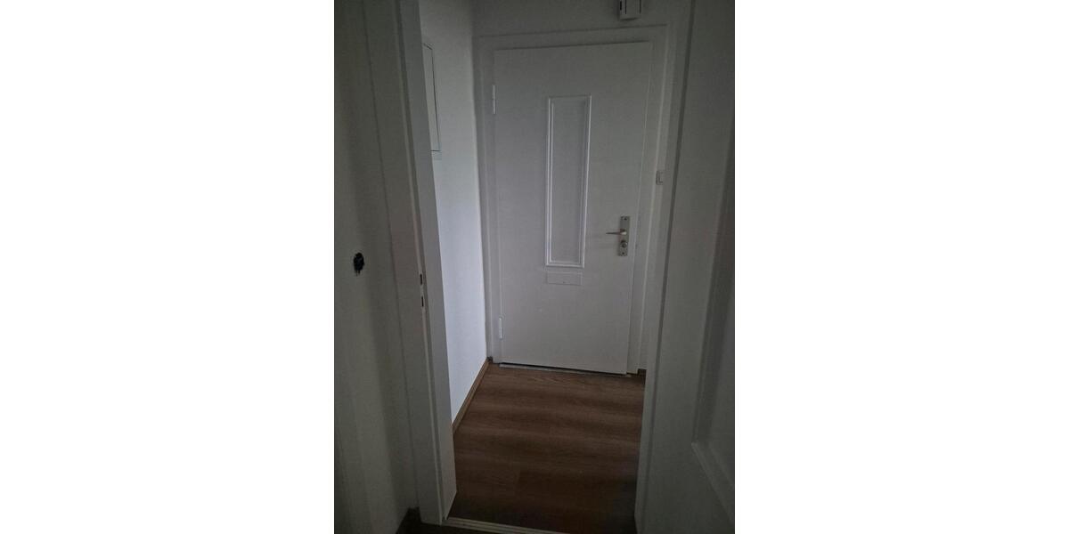 Erdgeschoßwohnung Bochum Wiemelhausen - 1 Zimmer, 30 m&sup2;, 320&euro; | Angebot:26291743