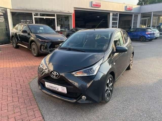 Aygo (X)
