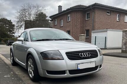 Audi TT 310.000 km 2.950 &euro; Duisburg 47239