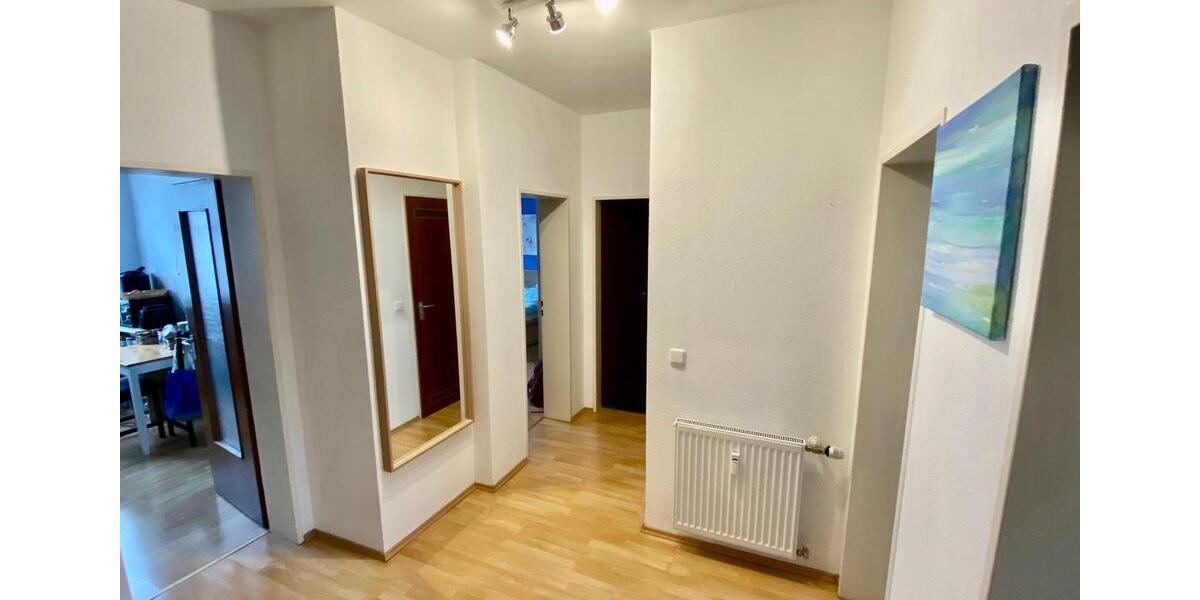 Zimmer Wohnung mit Balkon ab 01.02.2026 zu Vermieten!! 3 zimmer