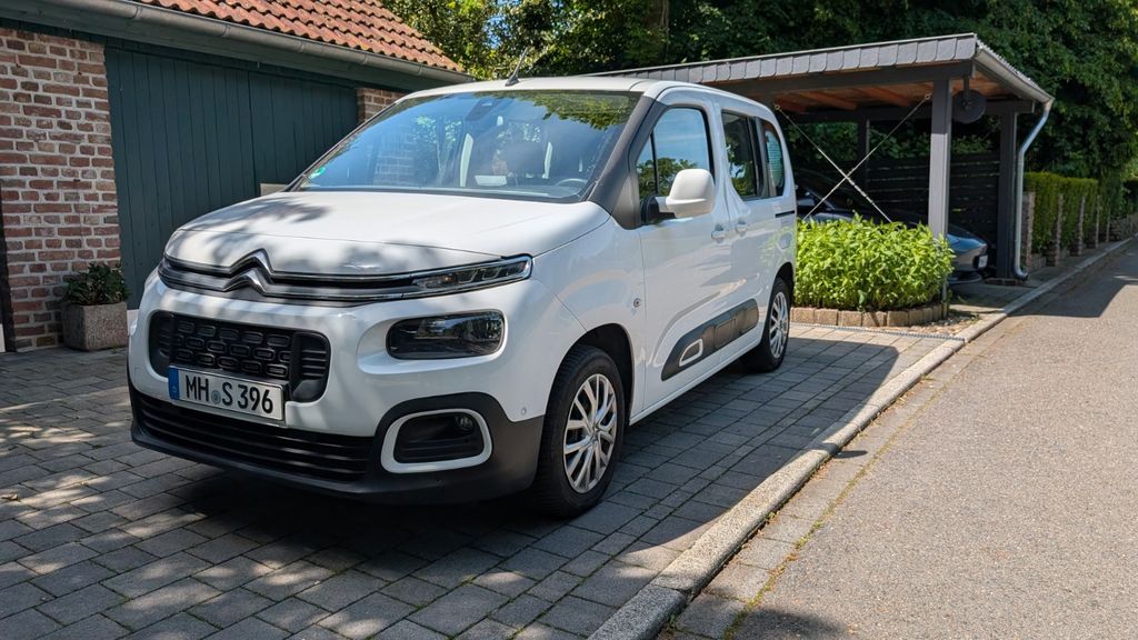 Citroen Berlingo 149.000 km 10.800 &euro; Mülheim 45475