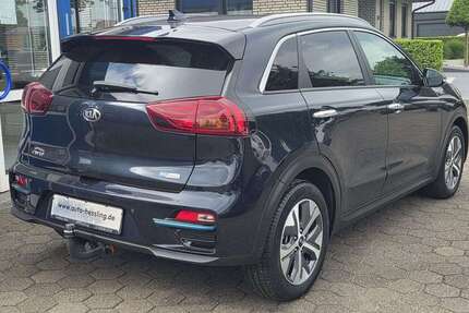 Kia Niro 30.000 km 22.699 € Raesfeld-Erle 46348