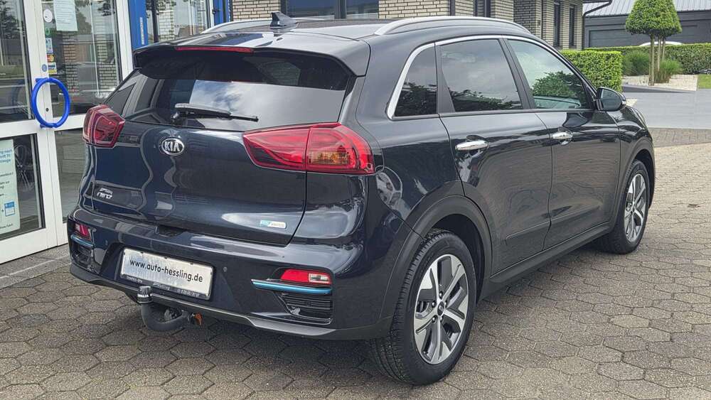 Kia Niro 30.000 km 22.699 € Raesfeld-Erle 46348