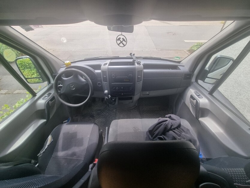 Mercedes-Benz sprinter 311 209.349 km 15.000 € Gladbeck 45964