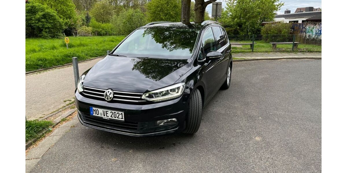VW Touran 139.000 km 17.800 &euro; Moers 47443