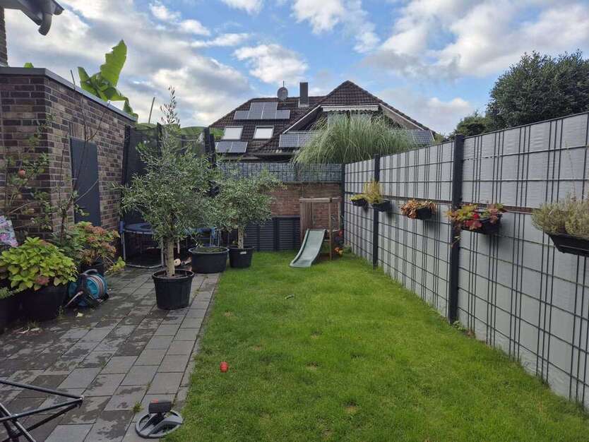 Haus zum Mieten in Duisburg-Baerl 1.600 € 108 m²