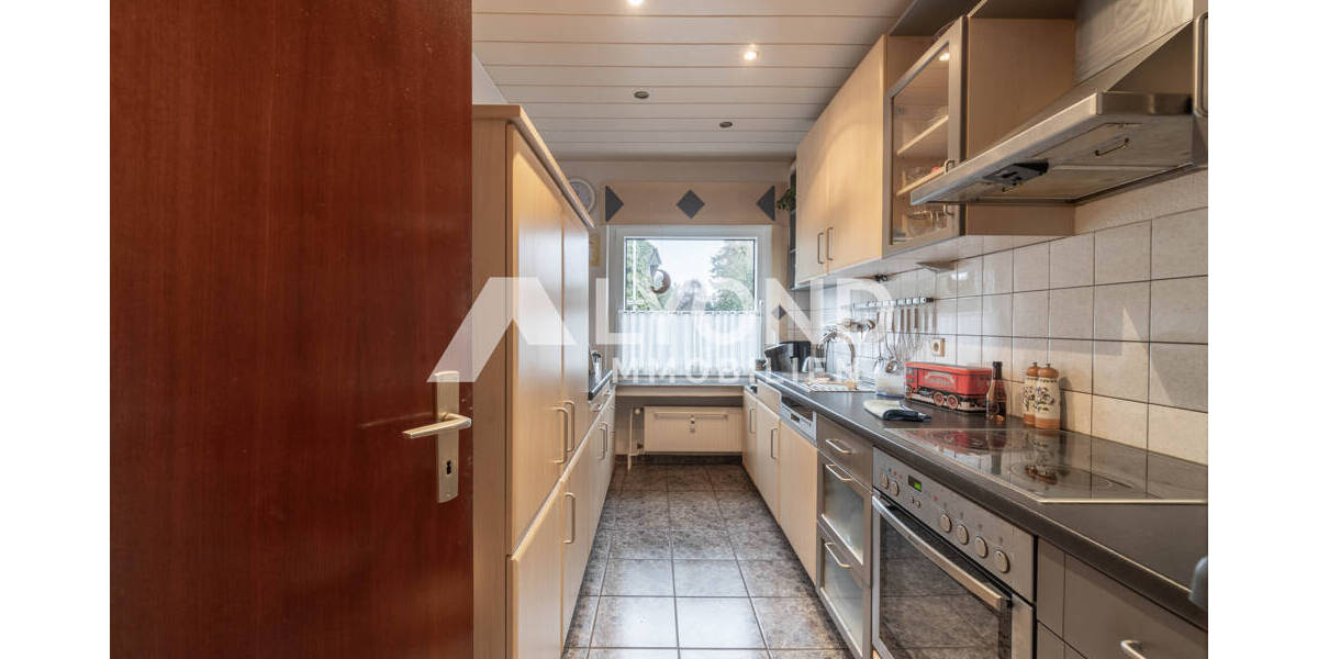 Etagenwohnung Wesel / Feldmark Feldmark - 5 Zimmer, 121 m&sup2;, 229.000&euro; | Angebot:25968757