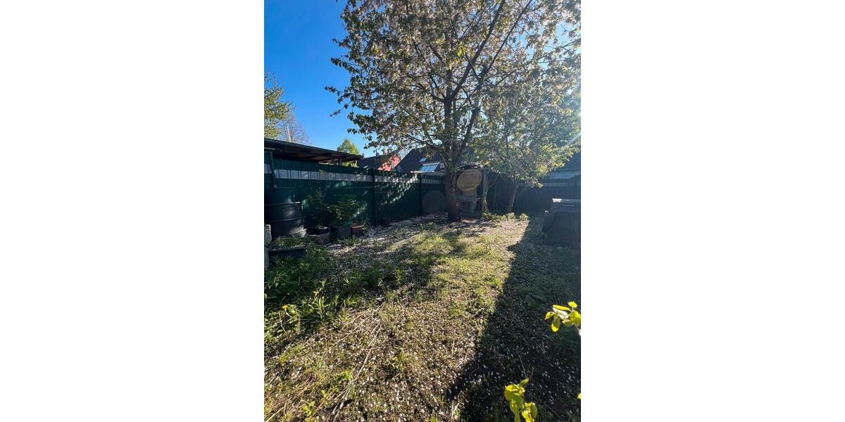 Reihenhaus Essen Stadtbezirk V - 3 Zimmer, 68 m&sup2;, 1.200&euro; | Angebot:26037343