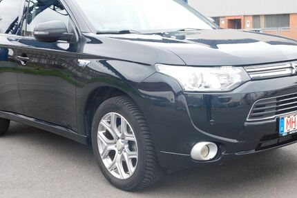 Mitsubishi Outlander 160.351 km 9.999 &euro; Mülheim 45473