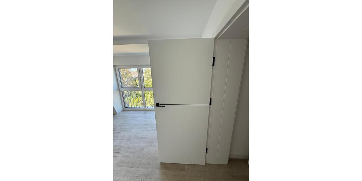 Top-Investment in Moers – saniertes Mehrfamilienhaus, provisionsf zimmer