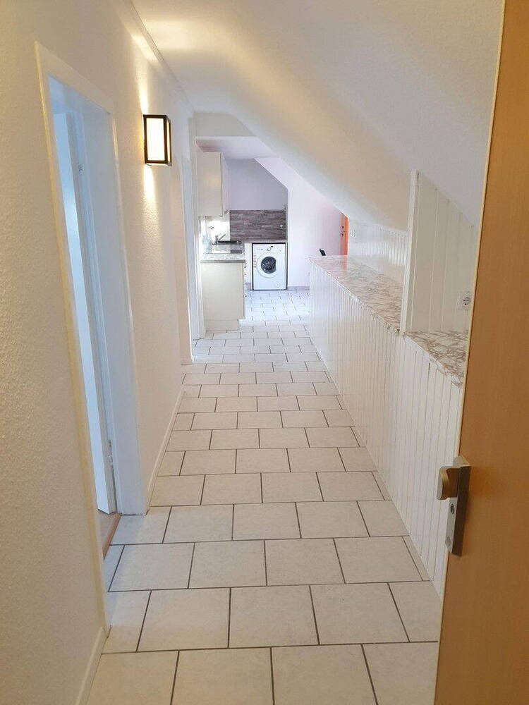 City-nahe & helle 2-Zi-Whg mit EBK & Aufzug
