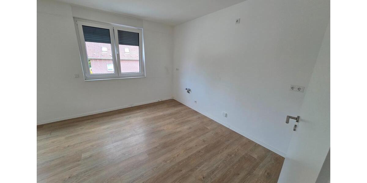 Etagenwohnung Oberhausen Osterfeld - 4 Zimmer, 96 m&sup2;, 1.395&euro; | Angebot:26483504